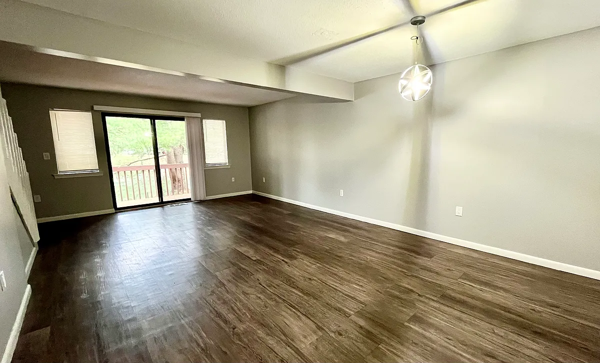 Building Photo - 48 Fenwick Dr #48