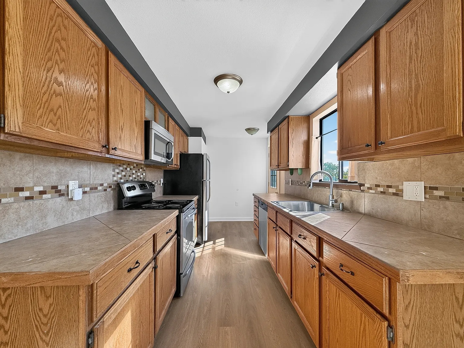 6251 3rd Ave NW, Seattle - 6253 — Photo 2
