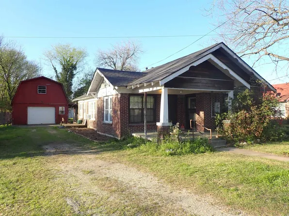 1309 Center St, Arkadelphia, AR 71923