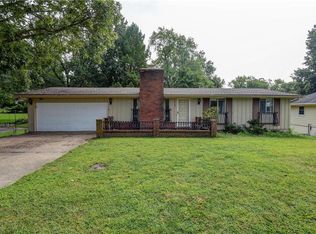 2703 Baker Rd, Independence, MO 64057