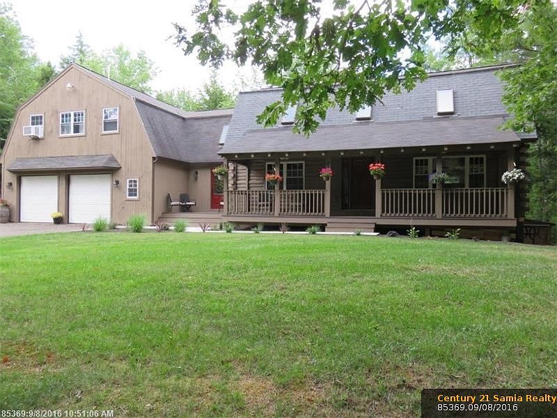2nd image of 20 Palace Dr