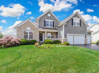 8330 Wildflower Dr, Powell, OH 43065