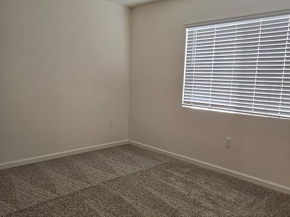 5th image of 2118 W Escher Dr