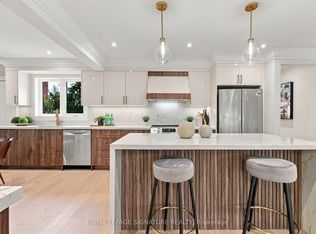 11 Brook Tree Cres, Toronto, ON M9P1K8