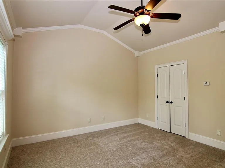 1660 Jardin Ct — Photo 15