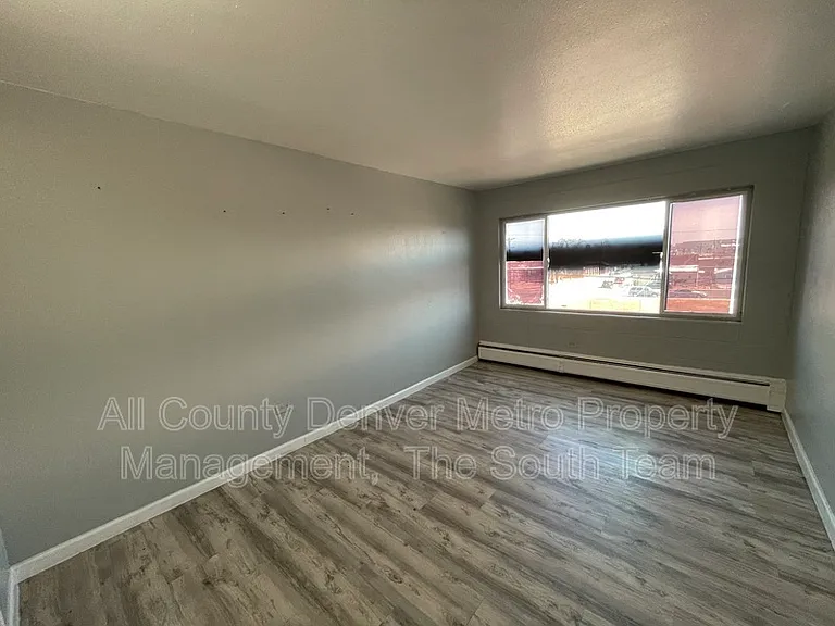 1590 Clinton St #203 — Photo 6
