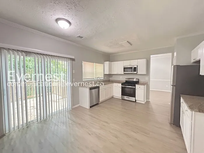 263 Elm Forest Way — Photo 6