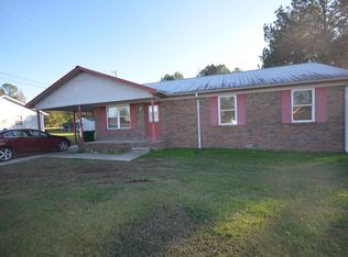 1627 Edmondson Rd NE, Hanceville, AL 35077