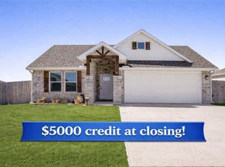 637 Lewis St, Pea Ridge, AR 72751