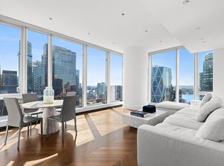 217 W 57th St APT 48D, New York, NY