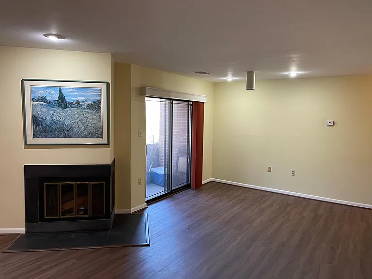 1704 Mount Washington Ct #F — Photo 6