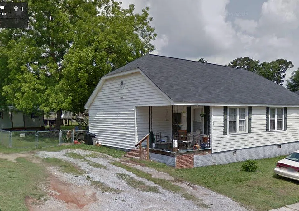 230 Pine St #A