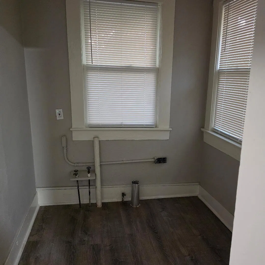 3 bed, 1150 sqft, $1,200 — Photo 4