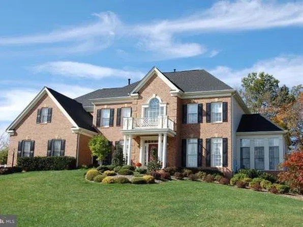 5626 Mendelmore Way, Haymarket, VA 20169