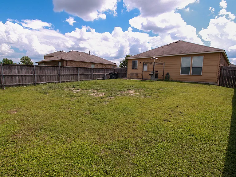 278 Stella Gold St — Photo 27