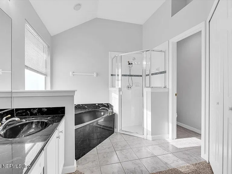 1600 Rustling Dr — Photo 14