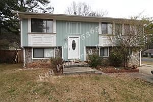 4th image of 1043 Thrasher Ct