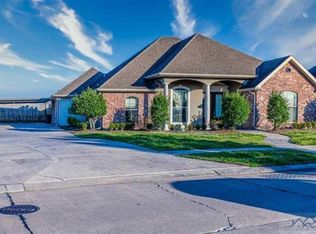 167 Lansdown Dr, Houma, LA 70360