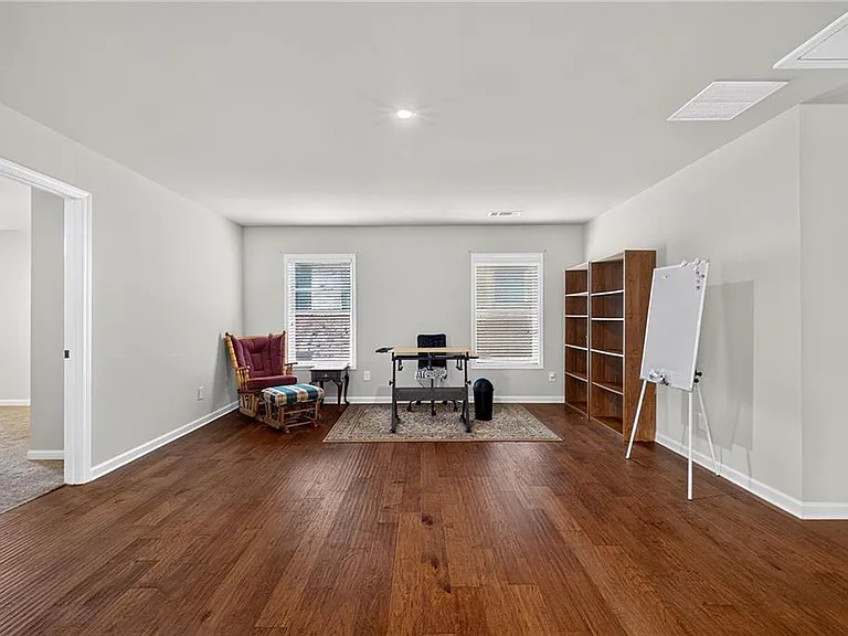 1185 Gallatin Way — Photo 25