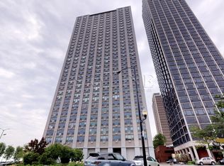 1550 N Lake Shore Dr APT 3C, Chicago, IL