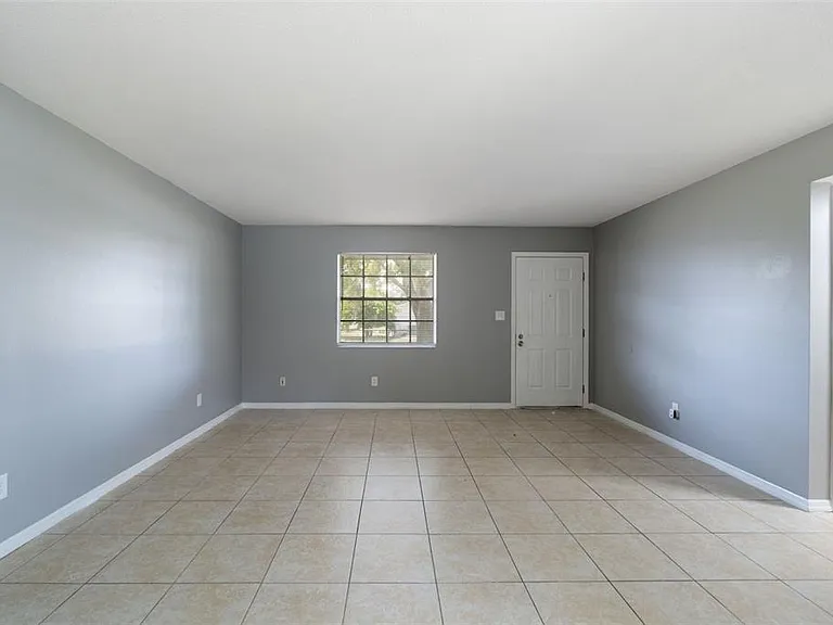 710 N Sinclair Ave — Photo 8