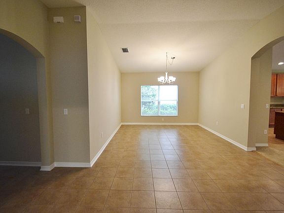 4th image of 6609 Bluff Meadow Ct