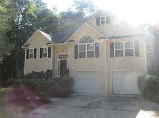 48 Moody Farm Rd, Newnan, GA 30263