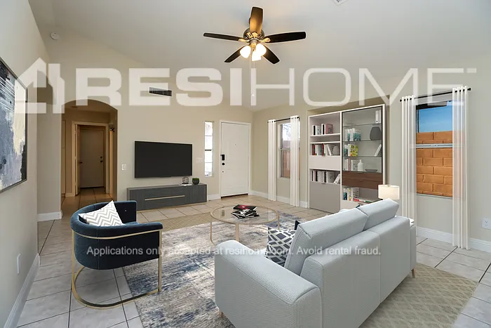 2162 W Osage Ave — Photo 5