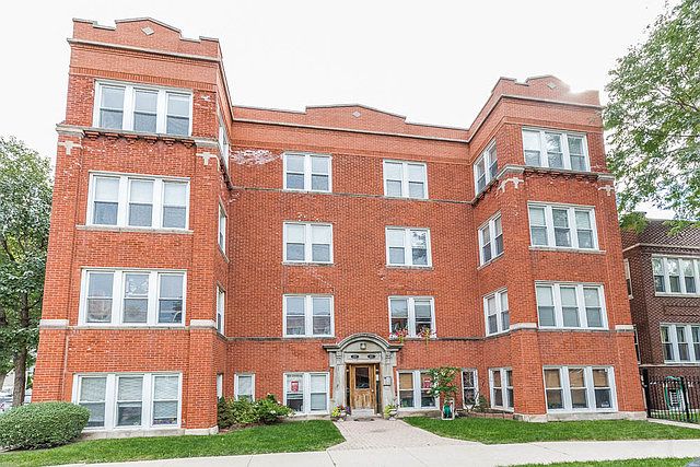 1st image of 4869 N Rockwell St #1-4
