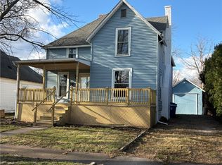 712 E Washington St, Hoopeston, IL 60942