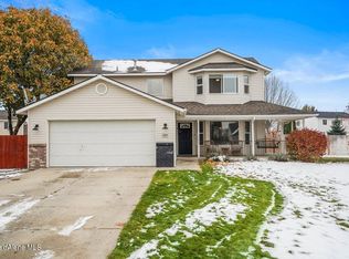 2524 W Warwick Ct, Hayden Lake, ID 83835