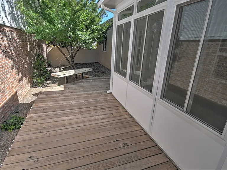 9010 Flushing Meadows Dr NE — Photo 17