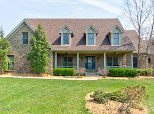 7303 E Orchard Grass Blvd, Crestwood, KY 40014