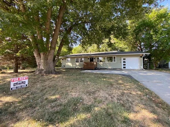 1013 S Sycamore Ave, Sioux Falls, SD 57110