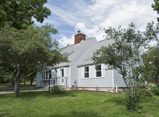 1033 24th St, Allegan, MI 49010