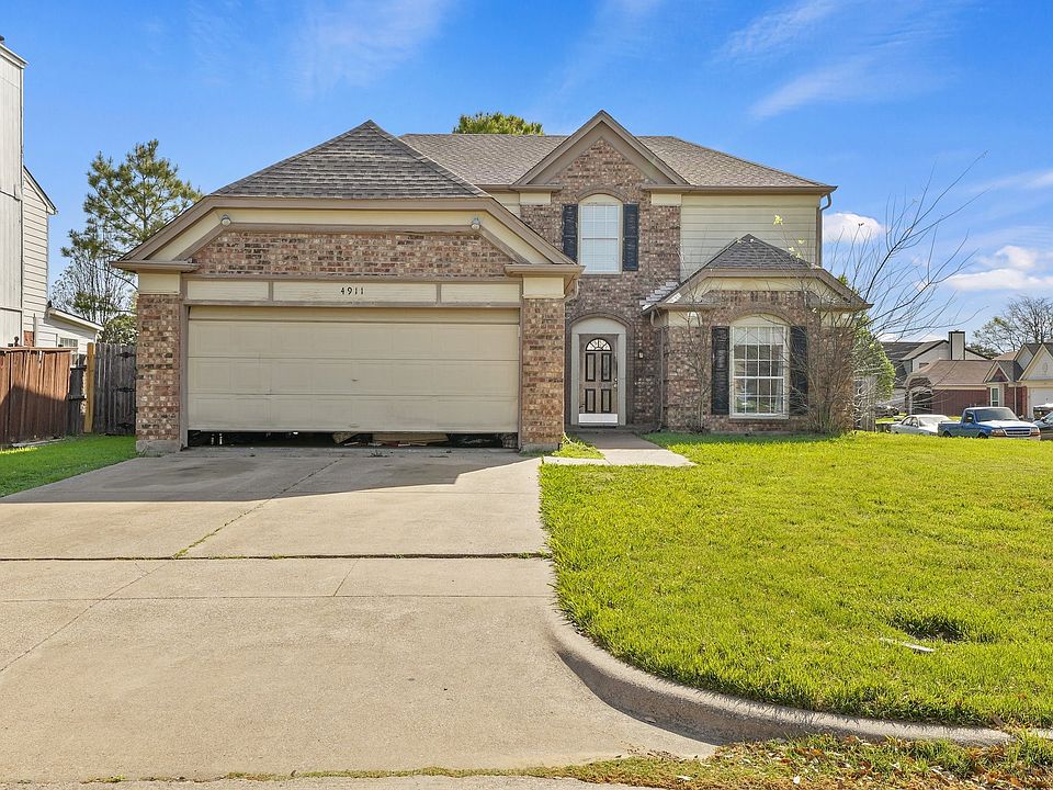 1st image of 4911 Hibiscus Dr
