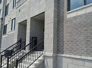 1494 19th Ave, Richmond Hill, ON L4E 3M5