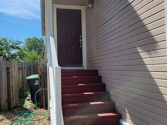 2nd image of 358 Flagstone Cir