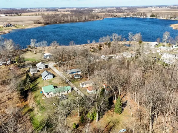 3174 E High St, Macy, IN 46951