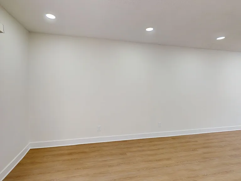 Crystal Grove Townhomes LLC — Photo 36
