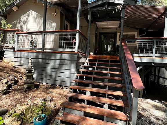 2nd image of 17275 Dogwood Way