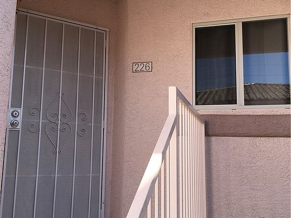 4th image of 4555 E Sahara Ave Unit 226