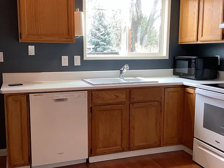 327 N Main St #2 — Photo 3