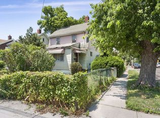 18719 Ludlum Ave, Saint Albans, NY 11412