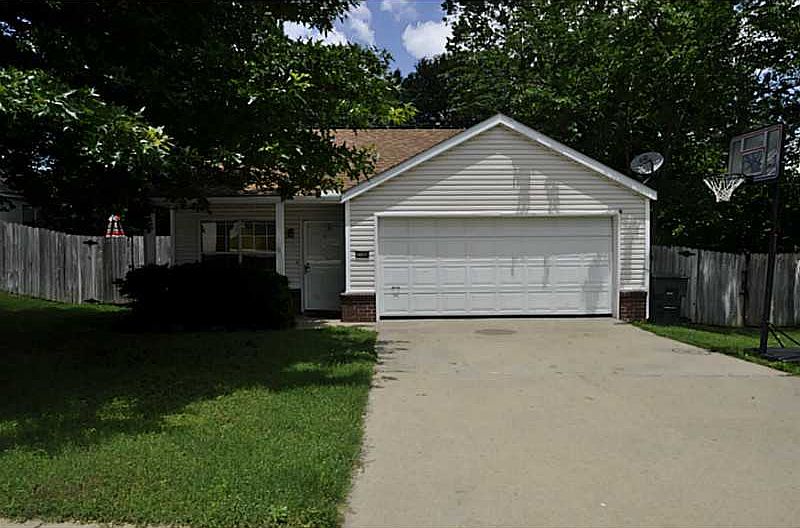 1st image of 3188 W Woodridge Dr