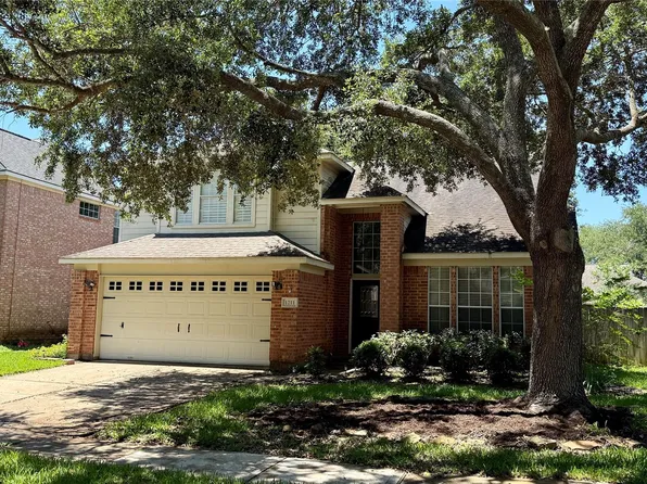 1211 Atlanta Dr, Richmond, TX 77406