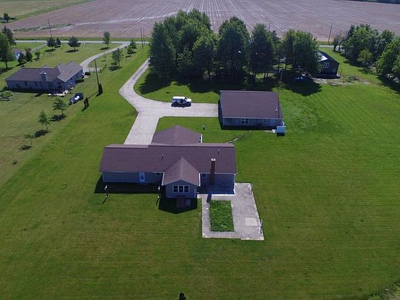 3rd image of 2426 N Township Road 165