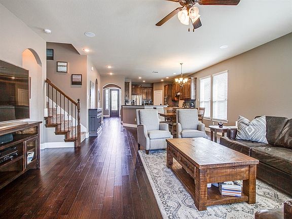 5th image of 10533 Jackson Hole Ln