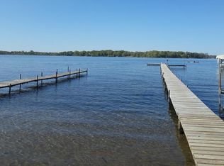 4211 Homewood Ave, White Bear Township, MN 55110