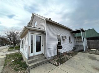 1949 E Calvert St, South Bend, IN 46613